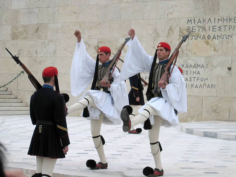 athenes-releve-garde