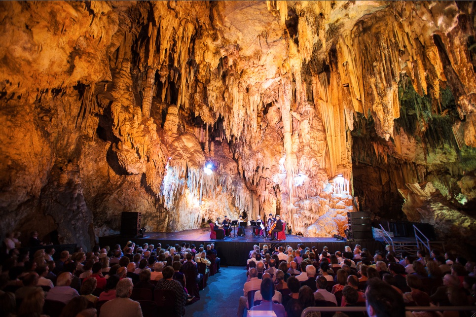 malaga-nuit-des-temp