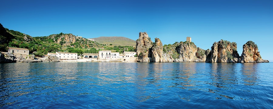 Destination Comiso Sicile header