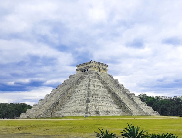 Pyramide de Chichen Itza à Cancun au Mexique