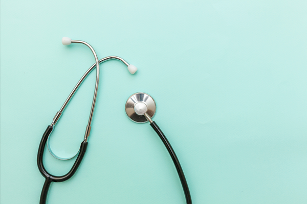 Service medical vignette Lyon aéroport