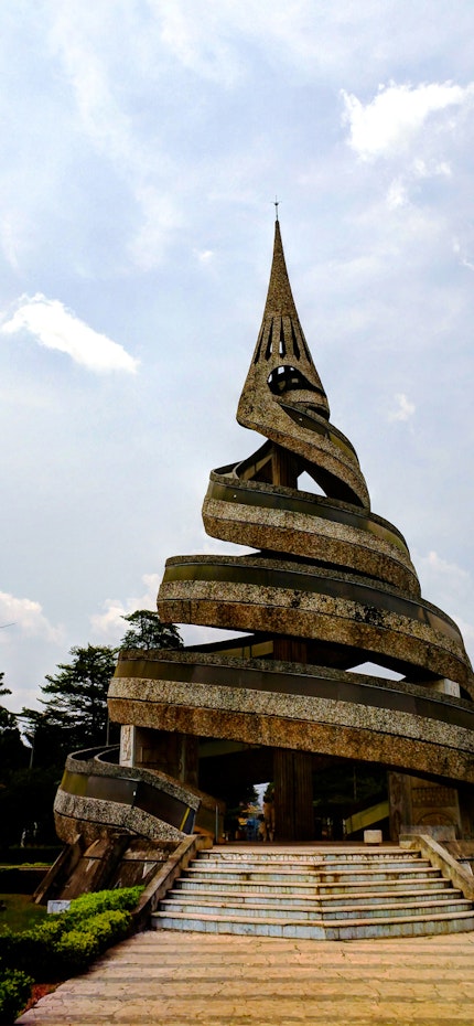 yaounde-monument-reunification