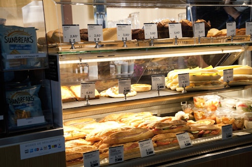 Restaurant Bar 221 2