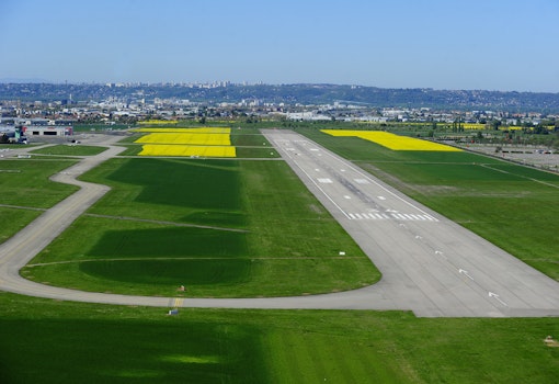 Piste Aéroport de Bron