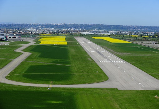 Piste Aéroport de Bron 