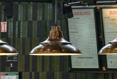 Starbucks Terminal 1