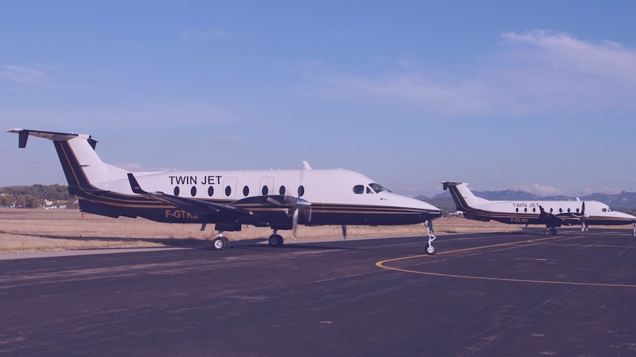Twin Jet avion