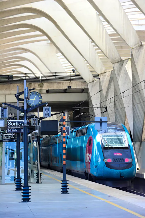 Lyon Train SNCF Railway Station Lyon-Saint Exupéry | Lyon Aéroport