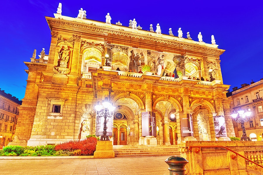 Budapest Opera Nuit