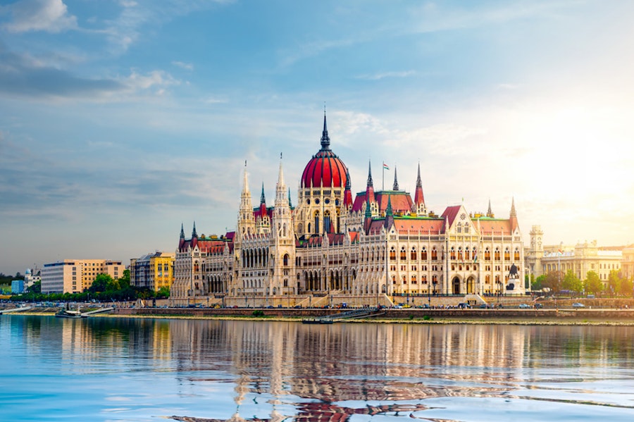 Budapest Parlement de jour