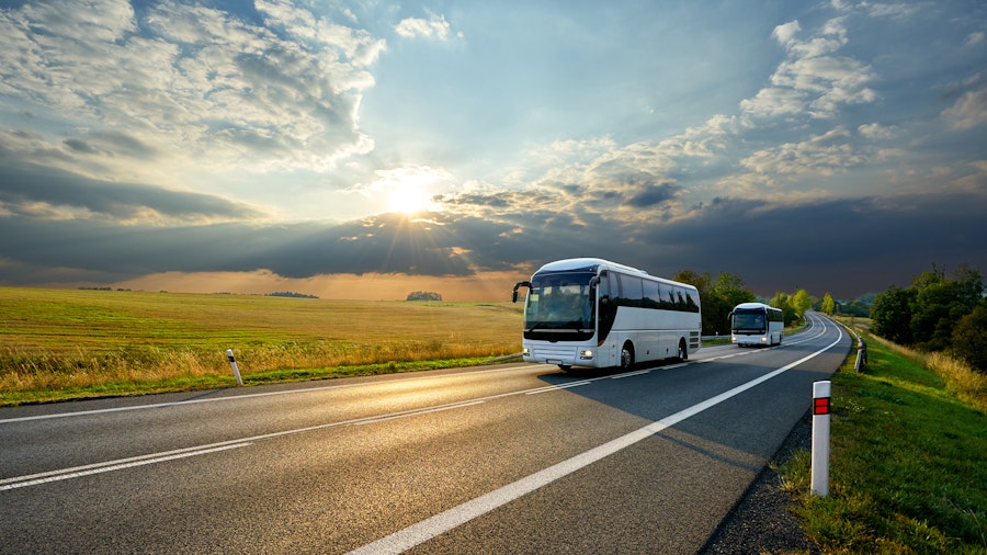 Autocar occasionnel route campagne