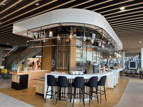 Alpage bar restaurant Terminal 1