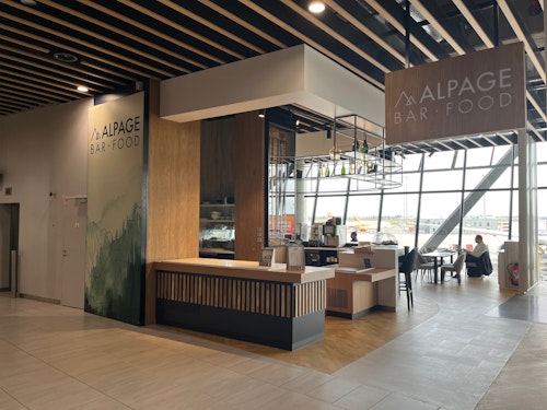 Alpage bar restaurant Terminal 1