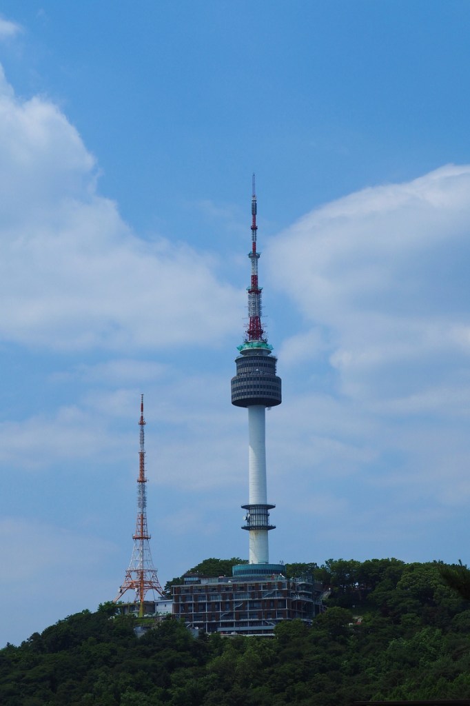 la N Seoul Tower