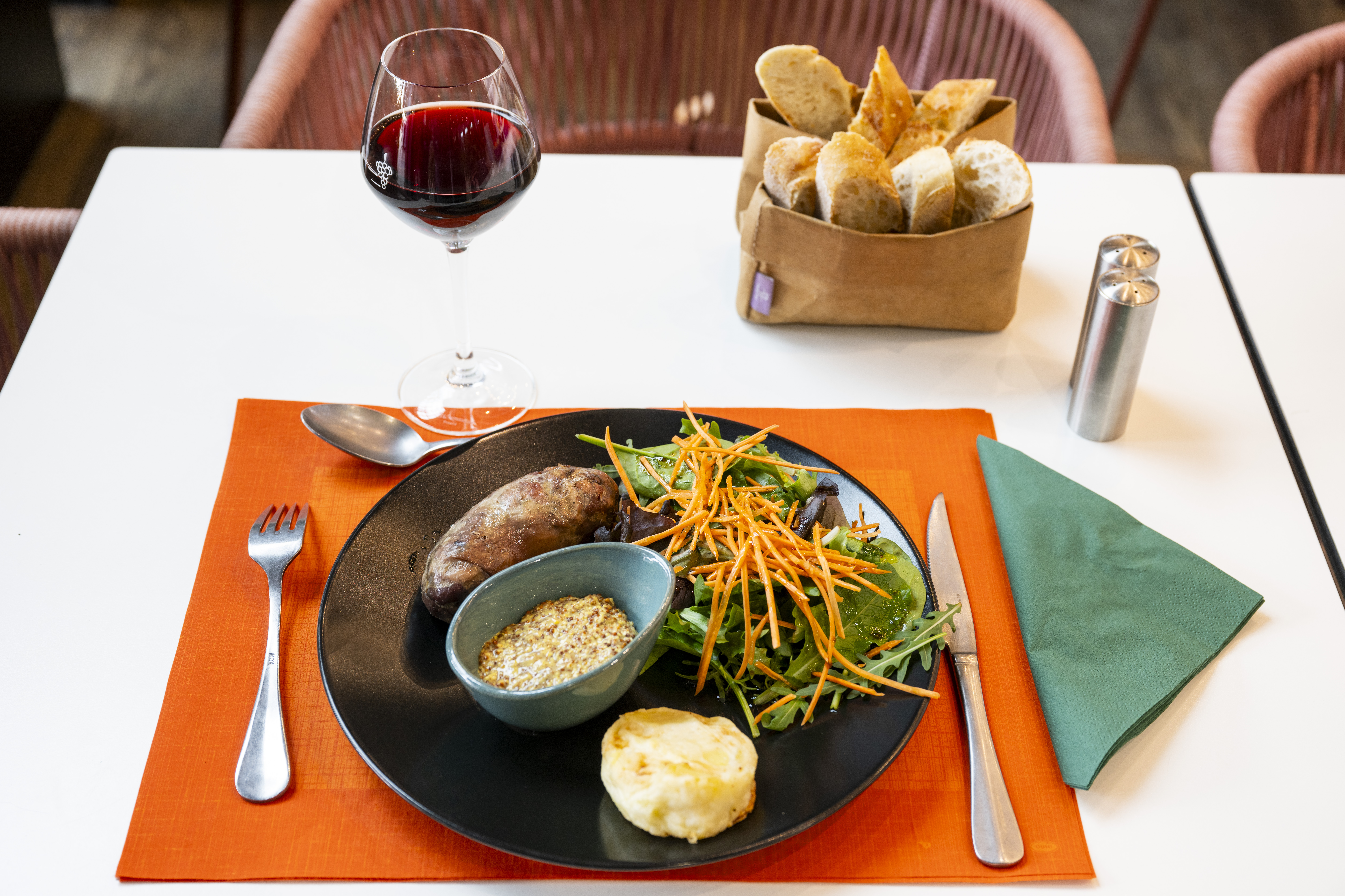 Logo Confluences Café