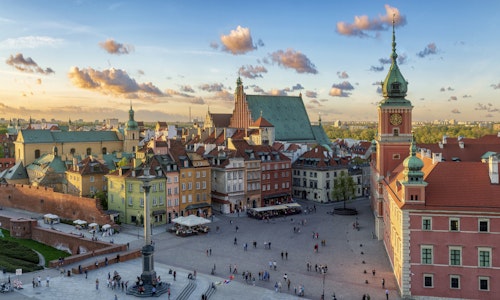 Coucher de soleil sur la place de Varsovie