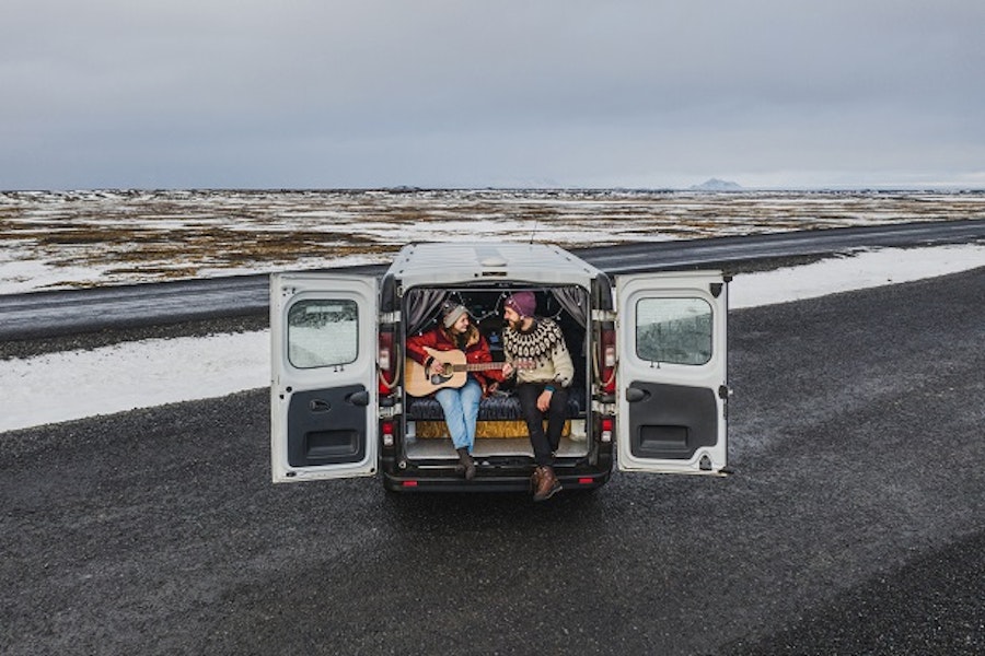 voyage couple van Islande inspiration